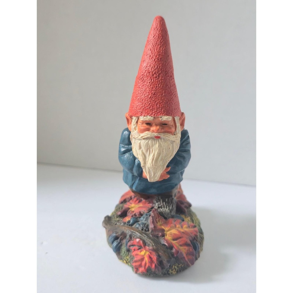 Enesco Klaus Wickl Gabriel Gnome Figurine 1993 Vintage Harvest Basket 328065